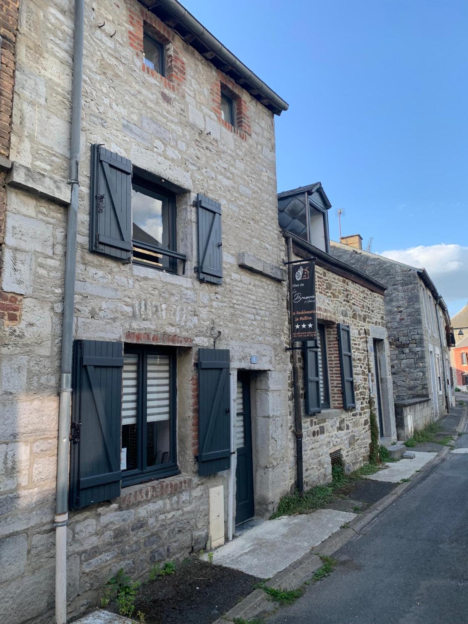 Les Gites De La Brasserie D'Aubrives La Malterie Et La Houblonniere Eksteriør billede